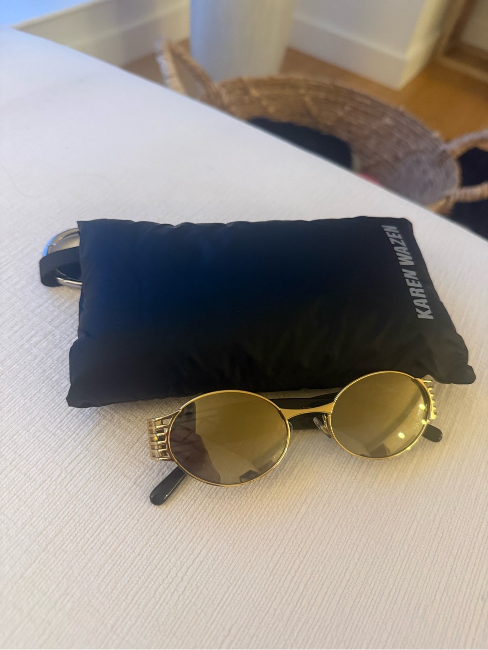Karen Wazen PAM - MIRROR GOLD
SUNGLASSES